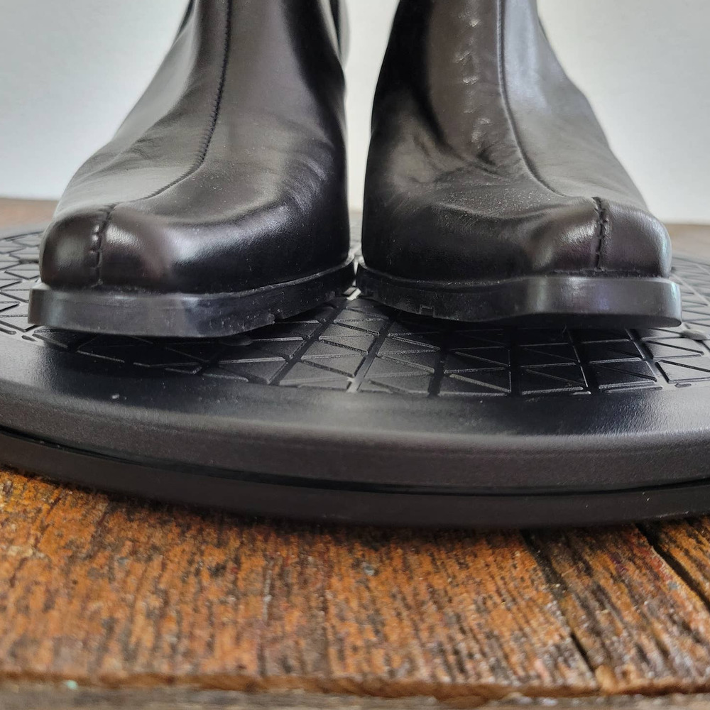 Gama Square Toe Ankle Leather Booties - Picture 3 of 12